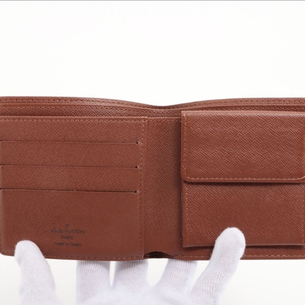 Authentic Louis Vuitton Monogram Marco Wallet  - Picture 7 of 7